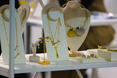 Milan (İtalya), 21 Eylül 2025 - Brezilyalı firmalar Scarpelli, LBF, Possebon, Anna Prata ve Hector Albertazzi ürünlerini Milano Moda & Jewels fuarında sergilediler (edson de souza / thenews2)