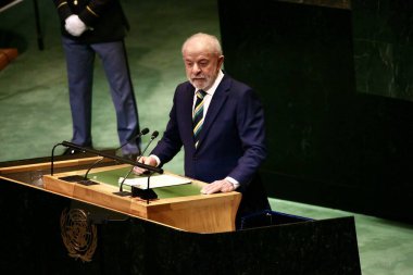 23 Eylül 2025, New York, ABD: Brezilya Cumhurbaşkanı Luiz Inacio Lula da Silva, New York 'taki BM karargahında gerçekleşen UNGA 80 Genel Kurul Toplantısında konuşma yaptı: