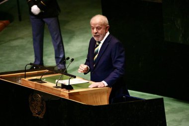 23 Eylül 2025, New York, ABD: Brezilya Cumhurbaşkanı Luiz Inacio Lula da Silva, New York 'taki BM genel merkezinde gerçekleşen UNGA 80 Genel Kurul Toplantısında konuşma yaptı (niyi fote / thews2)