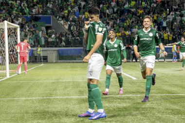 Sao Paulo (SP), 9 / 24 / 2025 Palmeiras 'lı Flaco Lopez, Copa Libertadores' in (leco viana / thenews2) ikinci ayağı için geçerli olan River Plate (ARG) maçında ikinci golünü atıyor.)