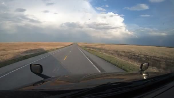 Highway Driving Time Lapse Kameravinkeln Ungefär Inches Från Vägytan Vänd — Stockvideo