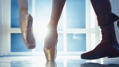 Klasik Rus Balesi. Dansçılar darbeler. 06