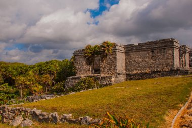 Antik Maya kenti arkeolojik karmaşık bir tulum kalıntıları. Riviera Maya, Yucatan, Meksika.