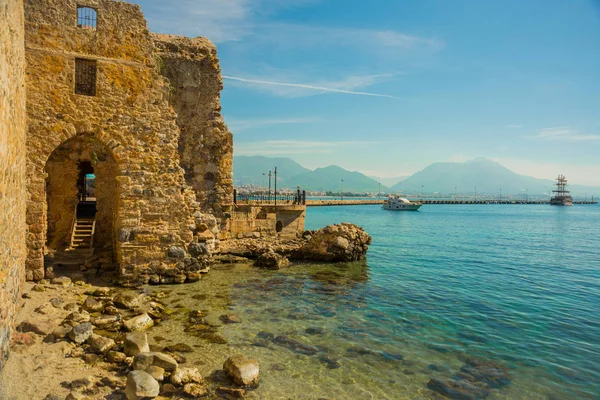 Struktur Benteng Batu Dan Dinding Tua Benteng Lanskap Dengan Laut — Stok Foto