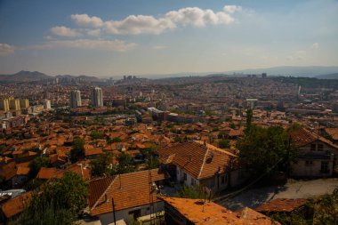 Ankara Kalesi manzarası. Türkiye'nin başkenti yukarıda şehir panoraması. Ankara, Türkiye.