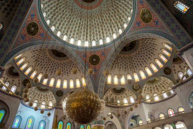 Kocatepe Camii Caminin güzel iç. Ankara Türkiye'nin şehir sermaye