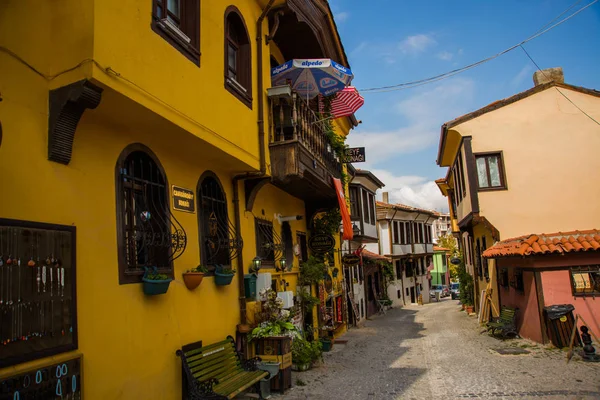 エスキシーヒル トルコ カラフルなOdunpazari地区の家はエスキシーヒル市で表示されます エスキシーヒルはトルコで人気の観光地です — ストック写真