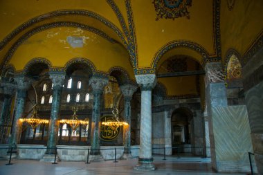 Istanbul, Türkiye: Ayasofya'nın iç. Ayasofya'nın en büyük anıt Bizans kültürü olduğunu.