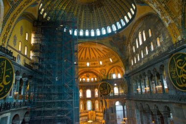 Istanbul, Türkiye: İç Aya Sofya Camii, Istanbul, Türkiye. Ayasofya'nın olduğunu eski Ortodoks Patriklik Bazilikası, daha sonra cami ve şimdi bir müze.
