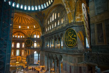 Istanbul, Türkiye: İç Aya Sofya Camii, Istanbul, Türkiye. Ayasofya'nın olduğunu eski Ortodoks Patriklik Bazilikası, daha sonra cami ve şimdi bir müze.