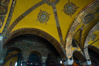 Istanbul, Türkiye: Ayasofya'nın iç. Ayasofya'nın en büyük anıt Bizans kültürü olduğunu.