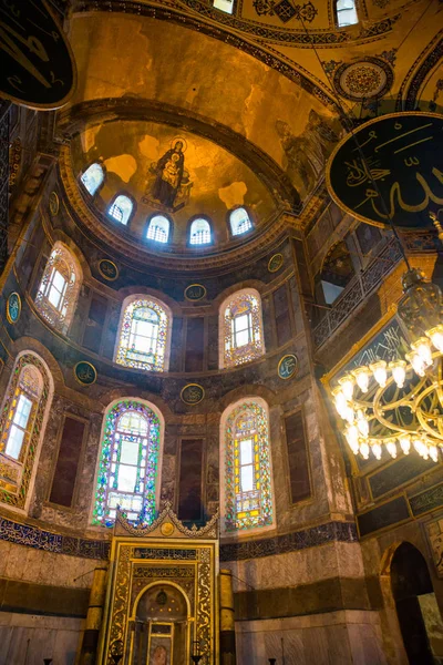 Interno Del Tempio Hagia Sophia Mosaico Della Vergine Col Bambino — Foto Stock