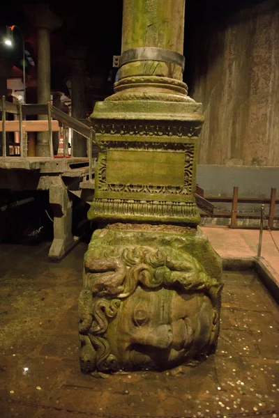 Istanbul Turkey Medusa Sculpture Basilica Cistern Largest Several Hundred Ancient — Stock Photo, Image