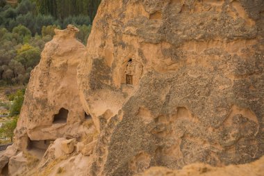 Selime Manastırı Kapadokya, Türkiye'de. Yeşil tur. Selime Ihlara Vadisi sonundaki merkezidir. Selime Manastırı Kapadokya'da en büyük dini binalardan biridir.
