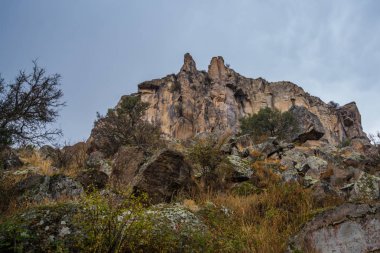 Kapadokya Ihlara Vadisi. Ihlara Vadisi, Peristrema manastır veya Ihlara Gorge geziler hiking için Türkiye'de en ünlü Vadisi var. Yeşil Tur.