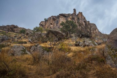 Kapadokya Ihlara Vadisi. Ihlara Vadisi, Peristrema manastır veya Ihlara Gorge geziler hiking için Türkiye'de en ünlü Vadisi var. Yeşil Tur.