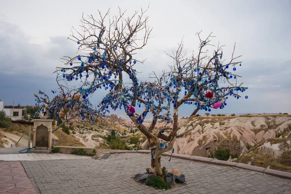 Capadocia Turquía Wish Tree Decoró Los Encantos Turcos Contra Mal — Foto de Stock
