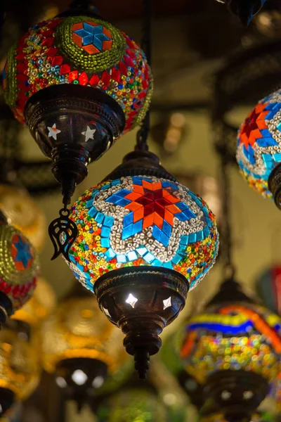 Lámparas Turcas Tradicionales Hechas Mano Tienda Recuerdos Mosaico Vidrio Colores — Foto de Stock