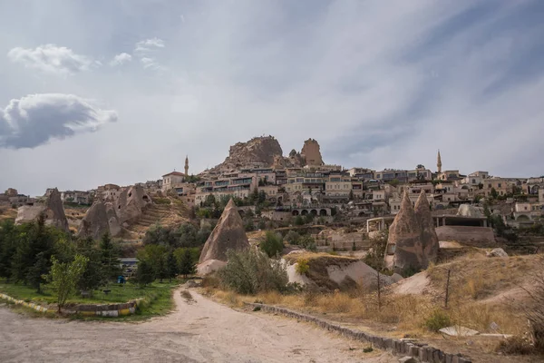 Capadocia Turquía Fortaleza Roca Uchisar Hogar Antiguo Dispuestos Pilares Envejecimiento — Foto de Stock