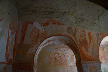 Göreme, Kapadokya Anadolu, Turkey: Resim ile tapınağın iç. Kilisenin fresk erken bir Ortodoks fresk ile. Unesco Dünya Miras Listesi