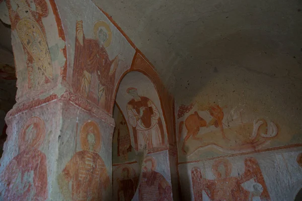 Göreme Kapadocja Anatolia Turcja Wnętrze Świątyni Malarstwem Fresco Kościoła Wcześnie — Zdjęcie stockowe