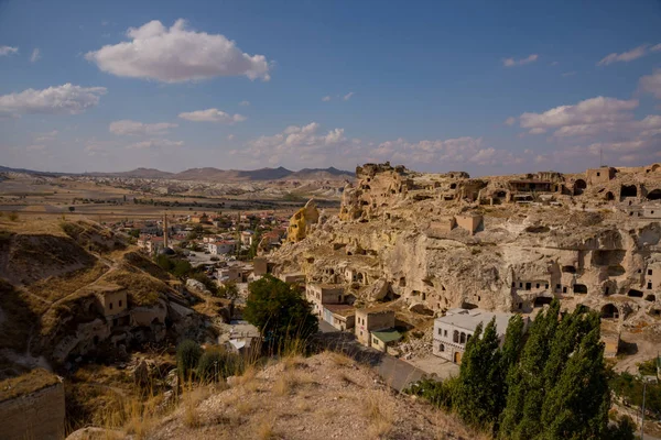 Cavusin Village Capadocia Turquía Paisaje Vista Superior Fortaleza Cavusin Vaftizci — Foto de Stock