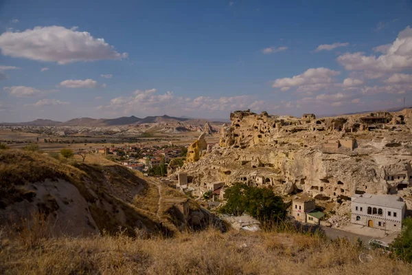 Cavusin Village Cappadocia Turkiet Landskap Ovanifrån Cavusin Fästning Och Kyrkan — Stockfoto