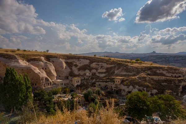 Cavusin Turquía Vista Desde Fortaleza Hasta Pueblo Cavusin Cerca Goreme — Foto de Stock