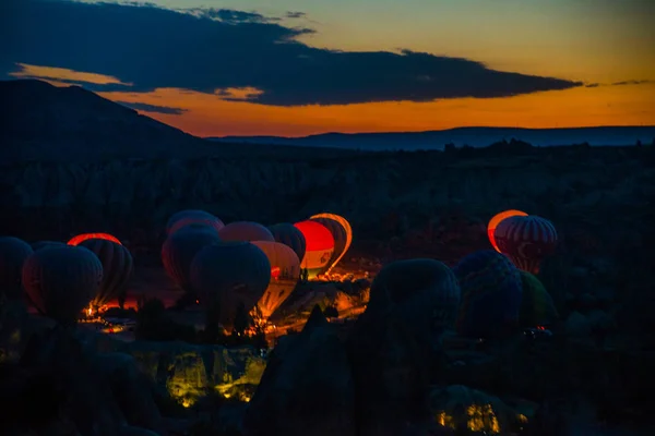 Capadócia Turquia Balões Quente Voam Durante Nascer Sol Região Capadócia — Fotografia de Stock