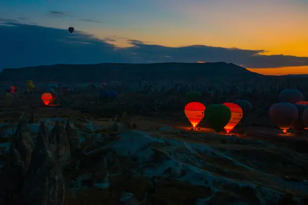 Goreme Anatolia Turkey Landscape Colorful Balloons Countryside Blue Sky Clouds — Stock Photo, Image