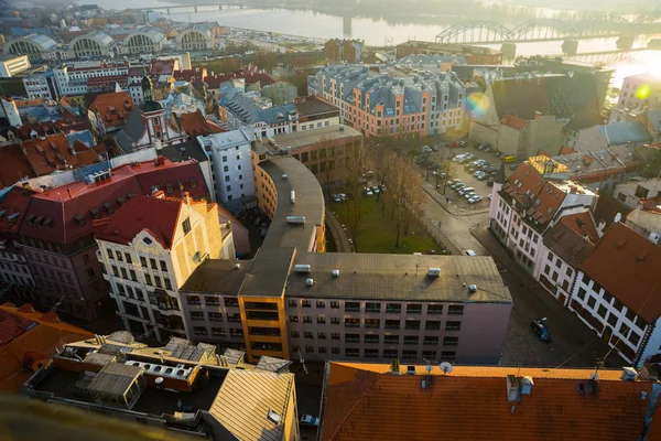 Riga Lettland Vackra Ovanifrån Staden Med Gamla Hus Med Rött — Stockfoto