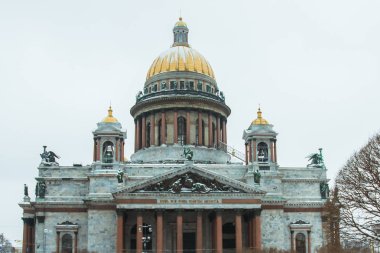 Saint Petersburg. Saint Isaacs Katedrali. Müzeler St. Petersburg. Kış. Rusya. Rus şehirlerin mimarisi.