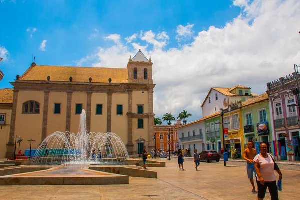 Exterior de la iglesia en Salvador, Bahia, Brasil — Foto de Stock