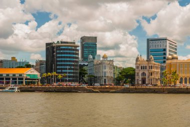 Recife, Pernambuco, Brezilya: Antik Recife semtinde Marco Zero Meydanı'nın panoramik manzarası