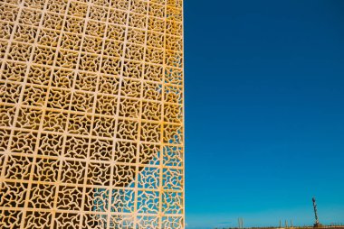 Recife, Pernambuco, Brezilya: Heykel parkı. Ünlü Brezilyalı heykeltıraş Francisco Brennand'ın eşsiz eserlerinin yer aldığı bir resifin üzerindeki Haborside parkı.