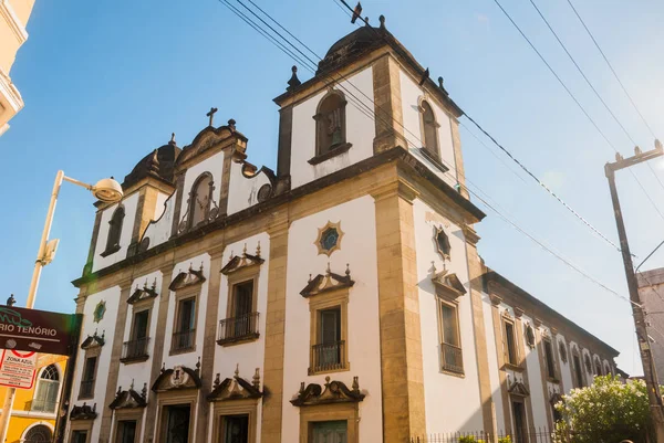 Recife, Pernambuco, Brasil: Hermosa Iglesia Católica en Recife — Foto de Stock