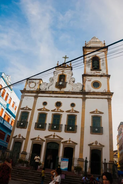 Recife, Brazylia: piękny kościół katolicki, XVIII-wieczny kościół w zabytkowym centrum Recife — Zdjęcie stockowe