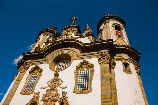 Sao Joao del Rei, Minas Gerais, Brezilya: Sao Francisco de Assis kilisesi, Kırsal sömürge kasabası Sao Joao del Rei'nin ana kiliselerinden biri.