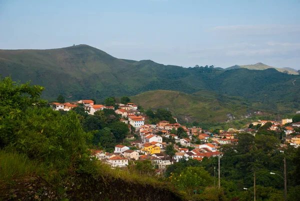 巴西米纳斯吉拉斯州奥罗普雷托：美丽的风景，欣赏古城美景 — 图库照片