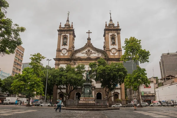 Iglesia Candelaria en el centro de Río de Janeiro, Brasil. — Foto de Stock