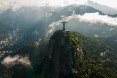 Rio de Janeiro, Brezilya. Christ Redeemer ile Rio de Janeiro havadan görünümü