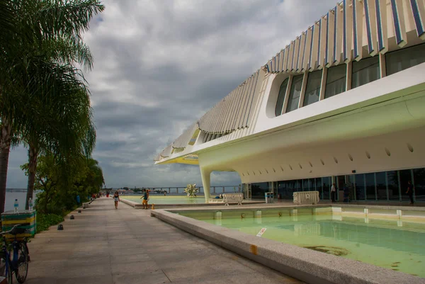 Río de Janeiro, Brasil: Museo del Mañana, Museo del Mañana, diseñado por el arquitecto español Santiago Calatrava —  Fotos de Stock
