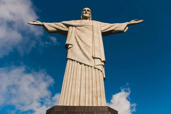 Famoso Cristo Redentor no Rio de Janeiro, Brasil — Fotografia de Stock