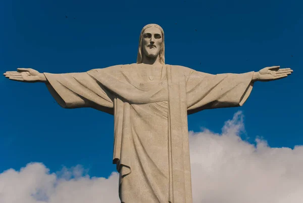 Famoso Cristo Redentor no Rio de Janeiro, Brasil — Fotografia de Stock