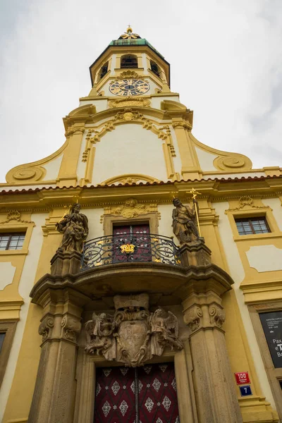 Praga, República Checa: Praga Loreta - un complejo de edificios históricos en Hradjalá —  Fotos de Stock