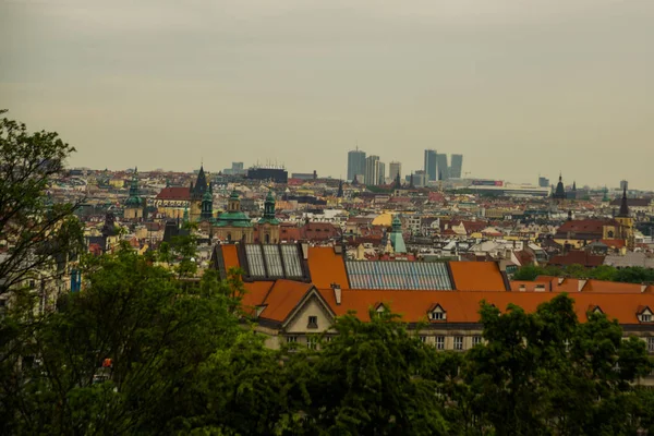 Prague, Czech Republic: The most beautiful view of Prague from the observation deck of Letensky gardens — Stock Photo, Image