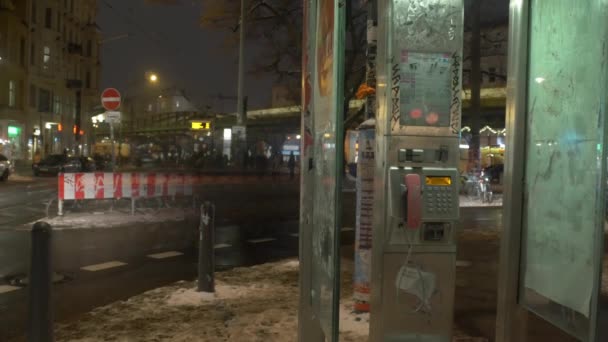 Nachtstadt Berliner Straße — Stockvideo