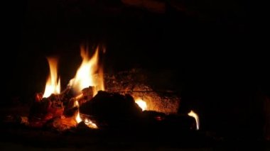 Ocakta odun yakıyorum. Zaman aşımı