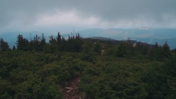 Schöne Berglandschaft — Stockvideo