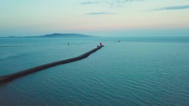 Poolbeg Lighthousein Dublin, İrlanda'nın hava görüntüleri